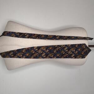 Preloved J. Garcia Men's Tree Trunk Collection Seven/100% Silk Tie